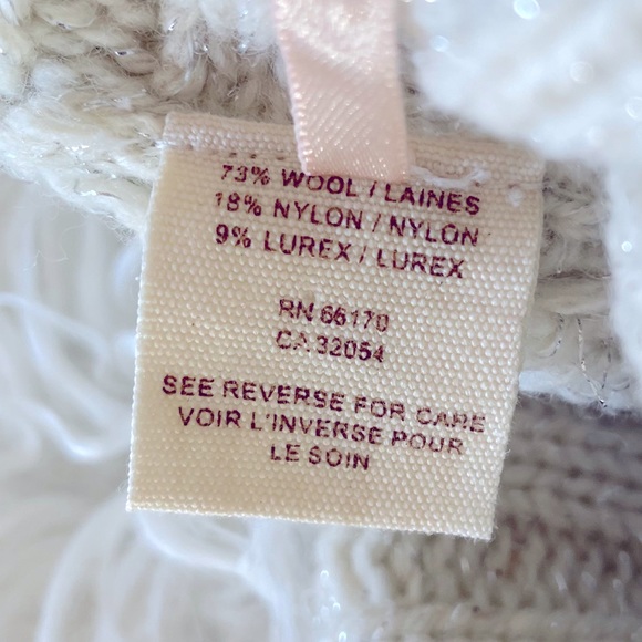 Free People RARE Knitted Crocheted Pom Beanie Hat - Picture 6 of 6